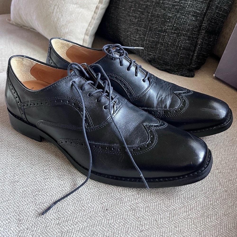 Johnston & Murphy Black Leather Oxfords